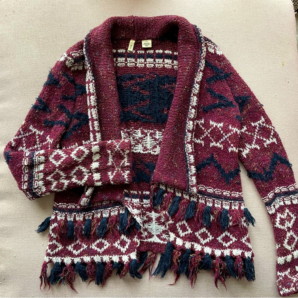 Knit cardigan with tassels